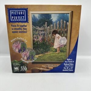 MB Puzzle Picture Perfect.  Grandmother's Garden.  550 Pieces